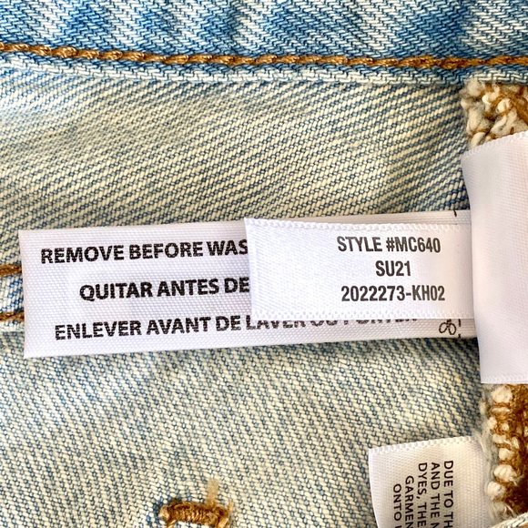 Madewell NWT Relaxed Denim Shorts, Light Wash W28 - Picture 13 of 13